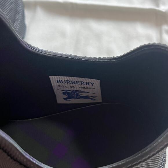 Burberry Marsh Rain Boots Women's Black Solid Size 40 - Picture 7 of 11